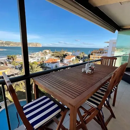 Apartment Vistaarenal , Fantastic Views And At A Few Steps From The Platja de Larenal