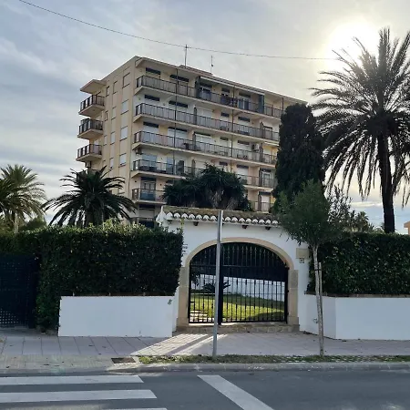 Vistaarenal , Fantastic Views And At A Few Steps From The Platja de Larenal