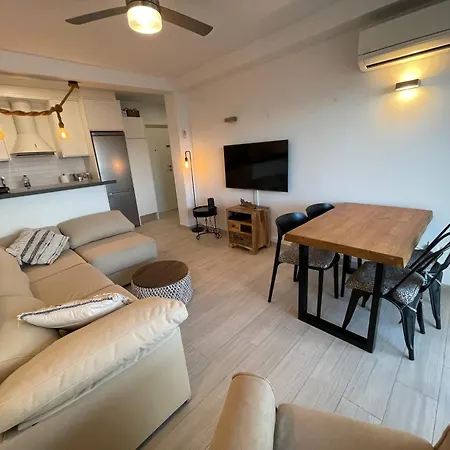 Vistaarenal , Fantastic Views And At A Few Steps From The